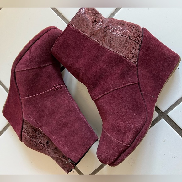 Toms maroon wedge boot Size 7 - Picture 1 of 8
